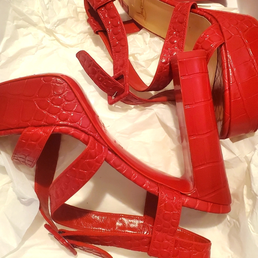 Selma Alta Christian Louboutin